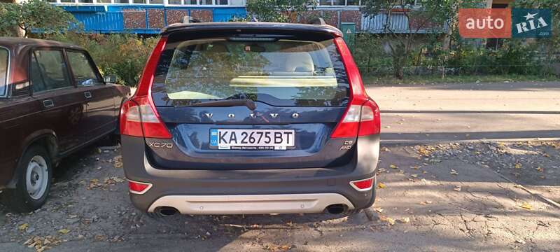 Универсал Volvo XC70 2010 в Киеве