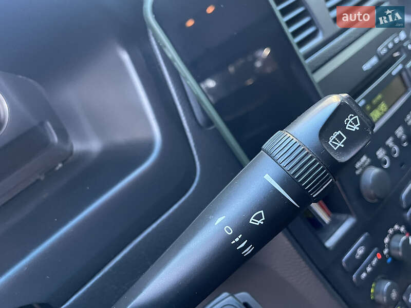 Универсал Volvo XC70 2003 в Львове