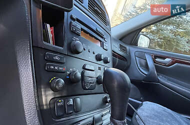 Универсал Volvo XC70 2003 в 