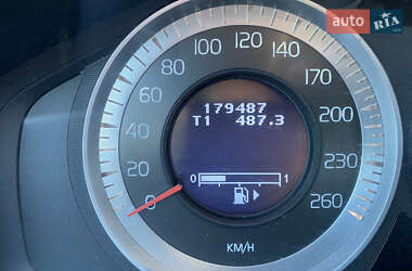 Универсал Volvo XC70 2013 в 