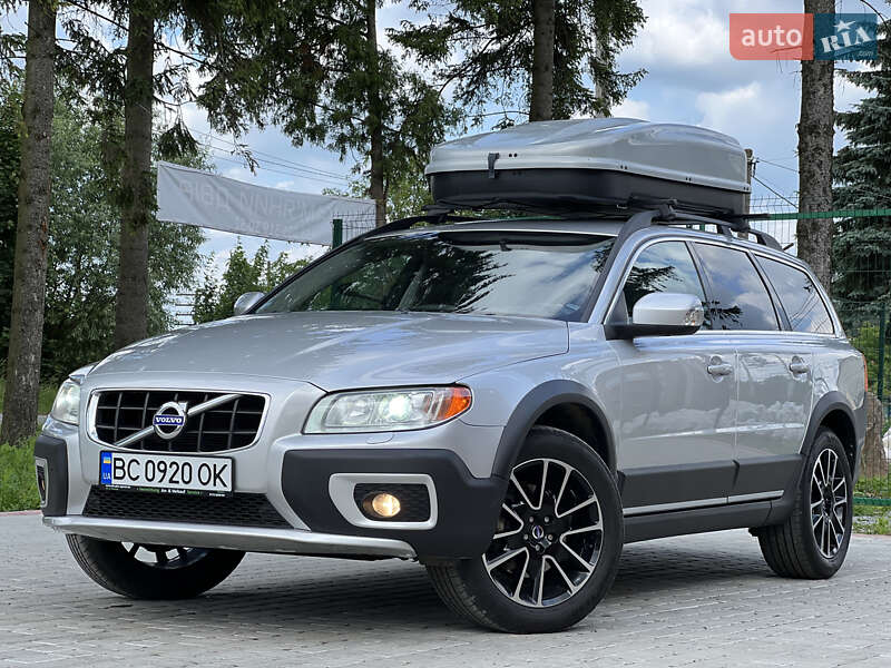 Volvo XC70 2012