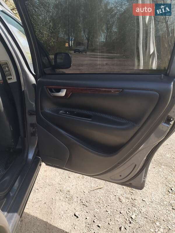 Универсал Volvo XC70 2006 в Новом Роздоле