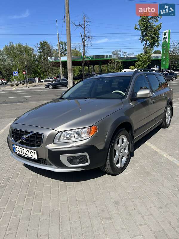 Volvo XC70 2008