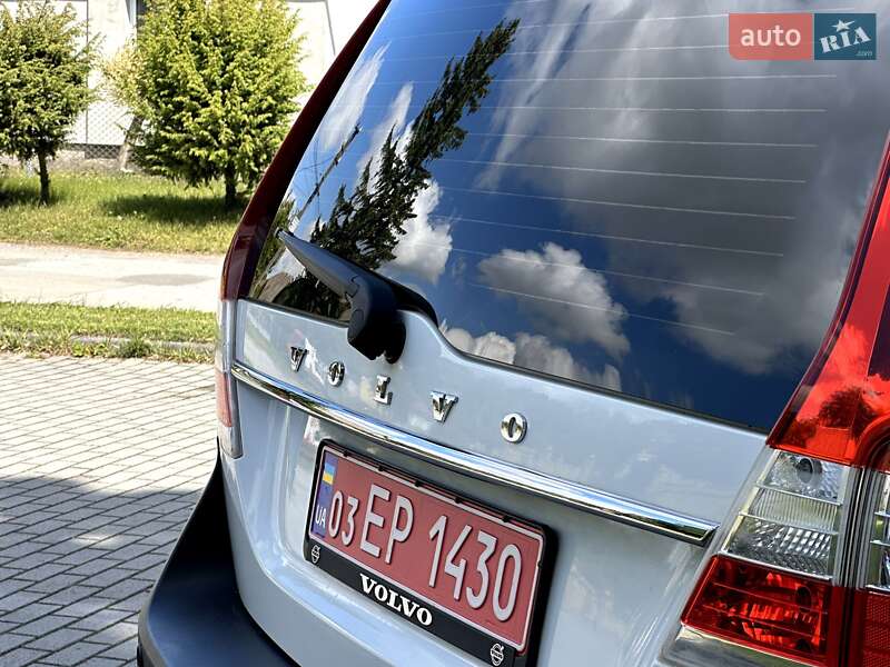 Универсал Volvo XC70 2016 в Радивилове