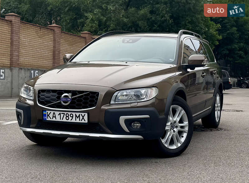 Volvo XC70 2015