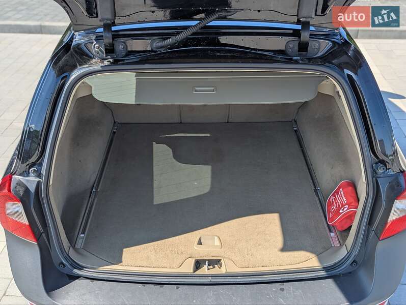 Универсал Volvo XC70 2010 в Ивано-Франковске