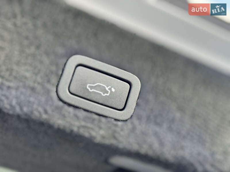 Универсал Volvo XC70 2015 в Львове фото 25 Универсал Volvo XC70 2015 в Львове