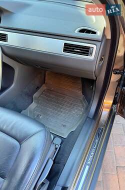 Универсал Volvo XC70 2013 в 