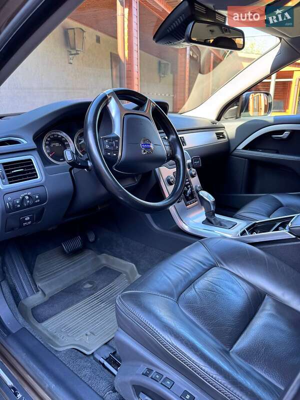 Универсал Volvo XC70 2013 в Звягеле