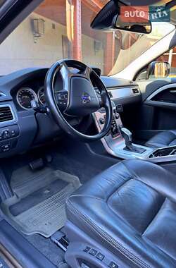 Универсал Volvo XC70 2013 в 