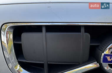 Универсал Volvo XC70 2011 в 
