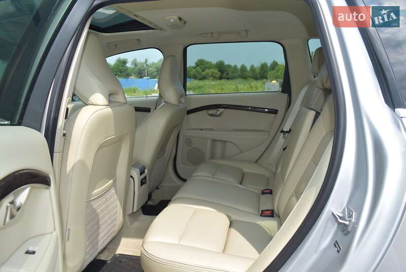 Універсал Volvo XC70 2016 в Києві