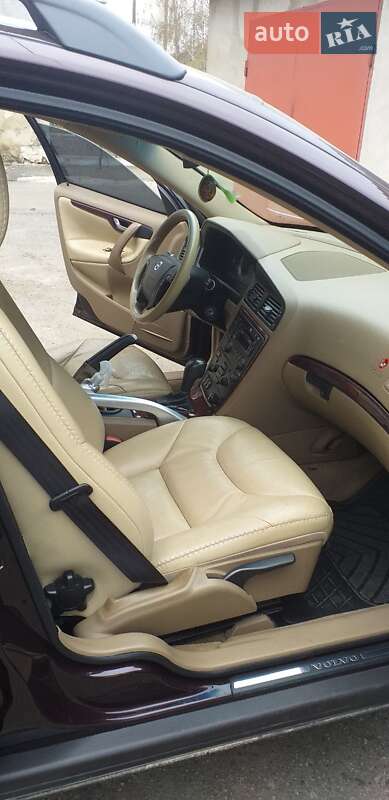 Универсал Volvo XC70 2007 в Раздельной