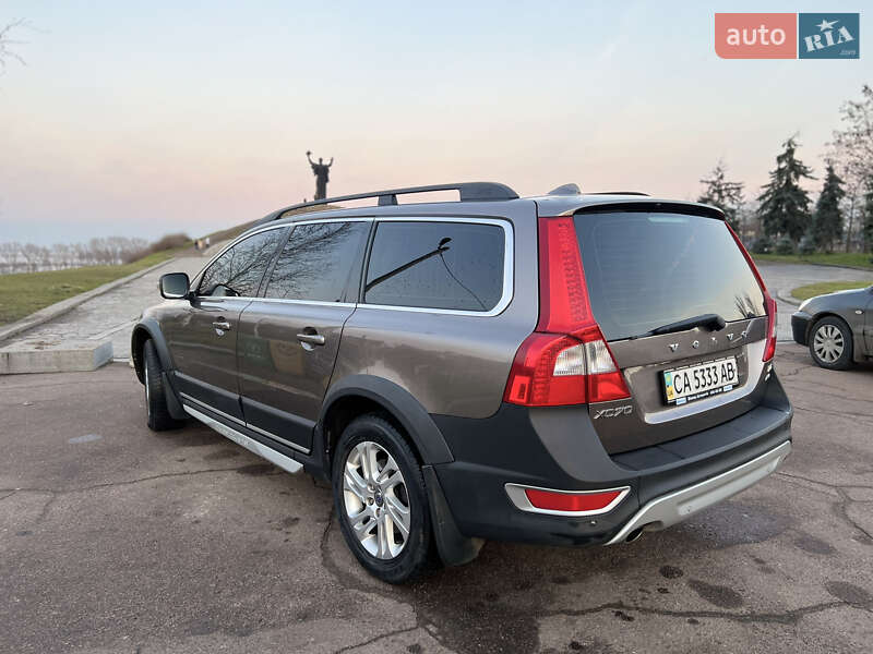 Универсал Volvo XC70 2012 в Черкассах
