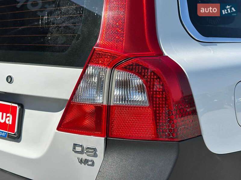 Универсал Volvo XC70 2010 в Львове