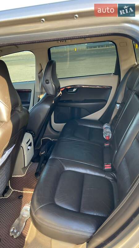 Універсал Volvo XC70 2008 в Києві