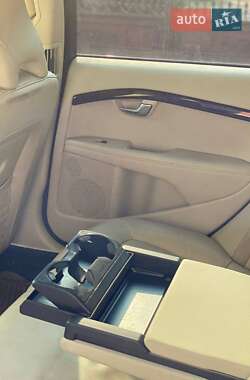 Универсал Volvo XC70 2014 в 