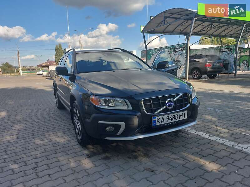 Volvo XC70 2012