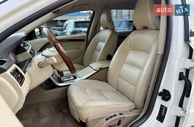 Универсал Volvo XC70 2011 в 
