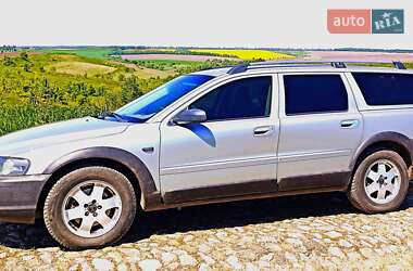 Универсал Volvo XC70 2004 в  фото 6 Универсал Volvo XC70 2004 в