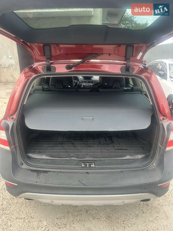 Универсал Volvo XC70 2014 в Одессе