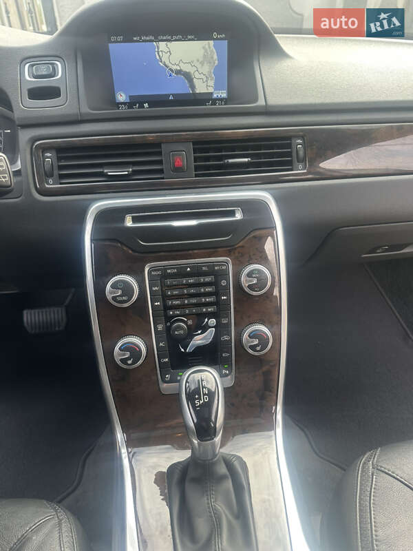 Универсал Volvo XC70 2014 в Одессе
