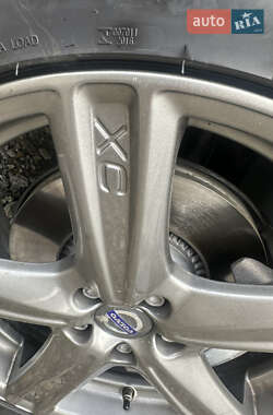 Универсал Volvo XC70 2014 в 