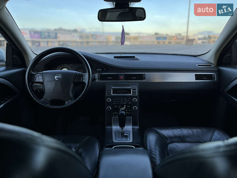 Универсал Volvo XC70 2007 в Черновцах фото 55 Универсал Volvo XC70 2007 в Черновцах