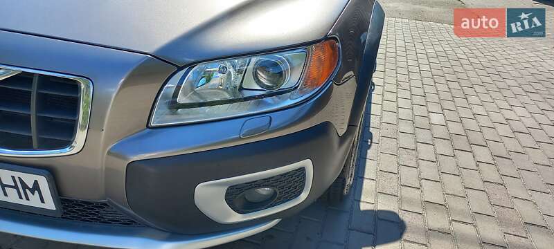 Универсал Volvo XC70 2008 в Киеве