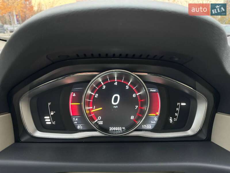 Універсал Volvo XC70 2014 в Києві фото 19 Універсал Volvo XC70 2014 в Києві