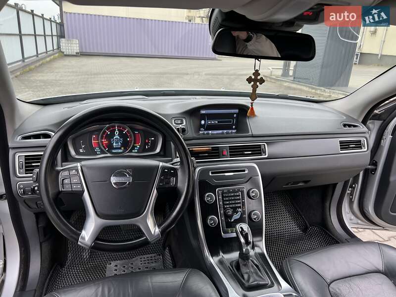 Універсал Volvo XC70 2013 в Луцьку