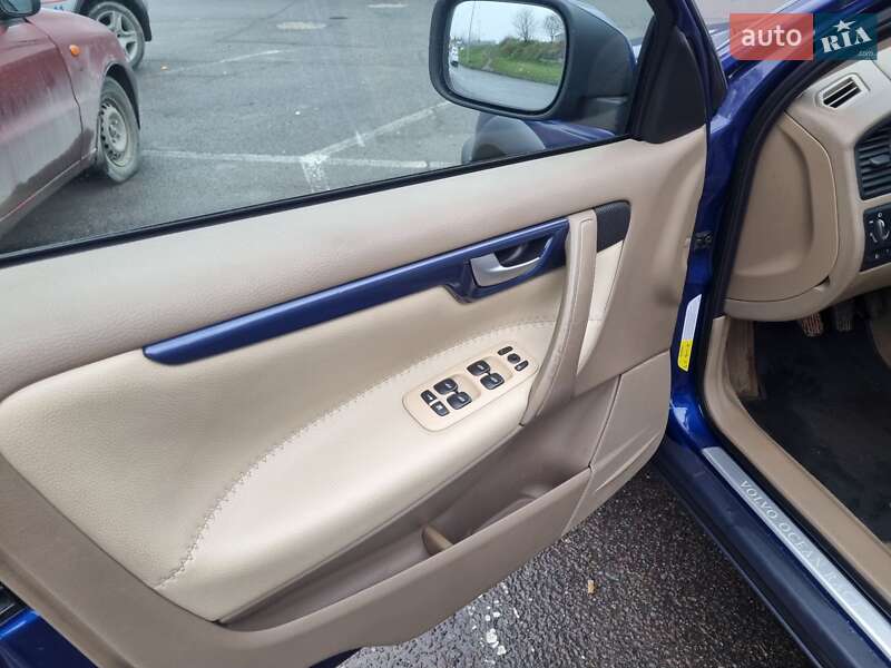 Универсал Volvo XC70 2005 в Львове