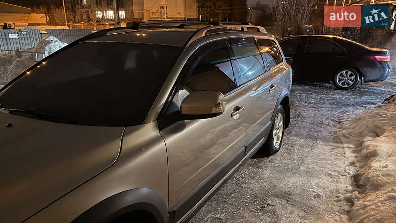 Универсал Volvo XC70 2007 в Киеве