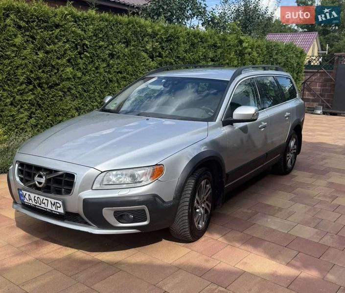 Volvo XC70 2012
