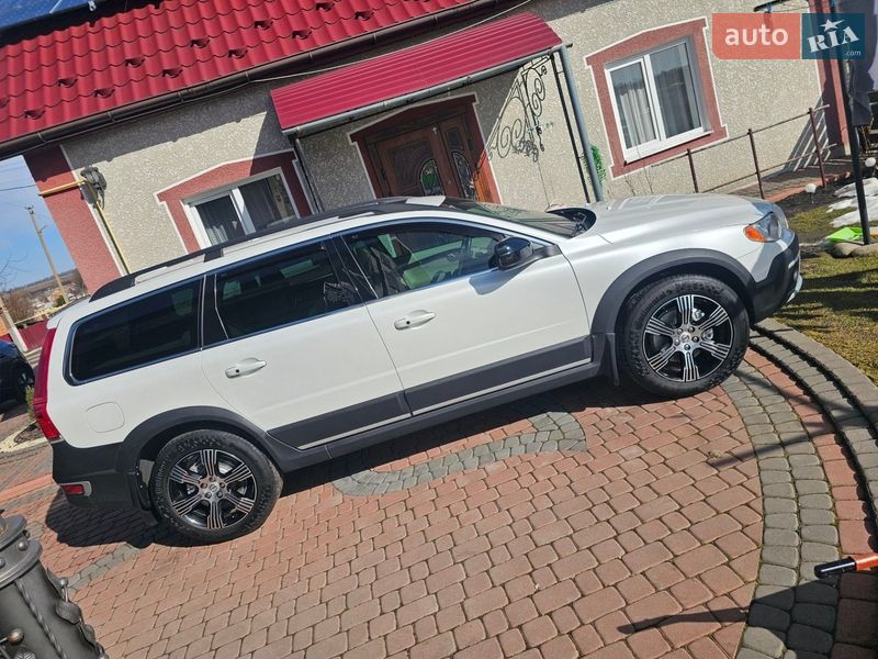 Универсал Volvo XC70 2016 в Тернополе