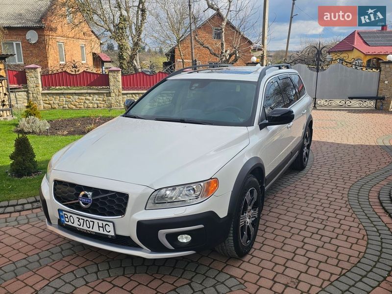 Volvo XC70 2016