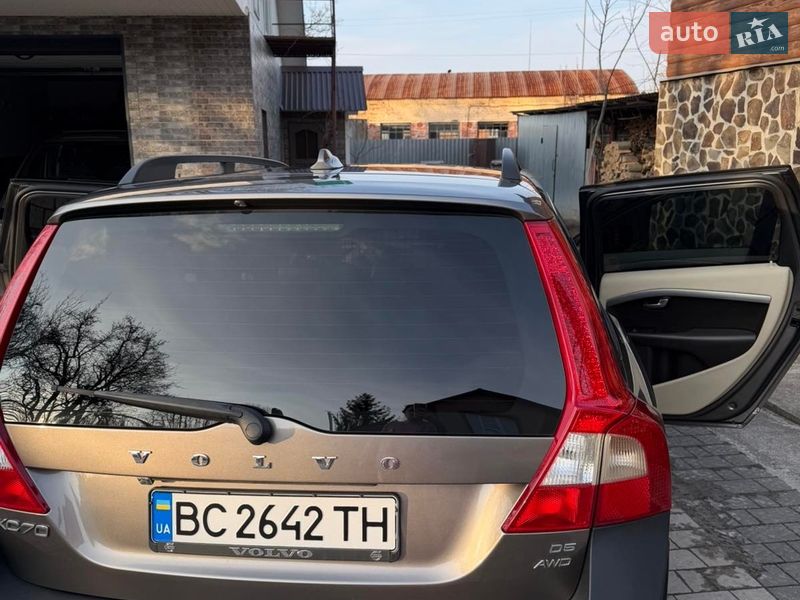 Универсал Volvo XC70 2008 в Бориславе фото 10 Универсал Volvo XC70 2008 в Бориславе