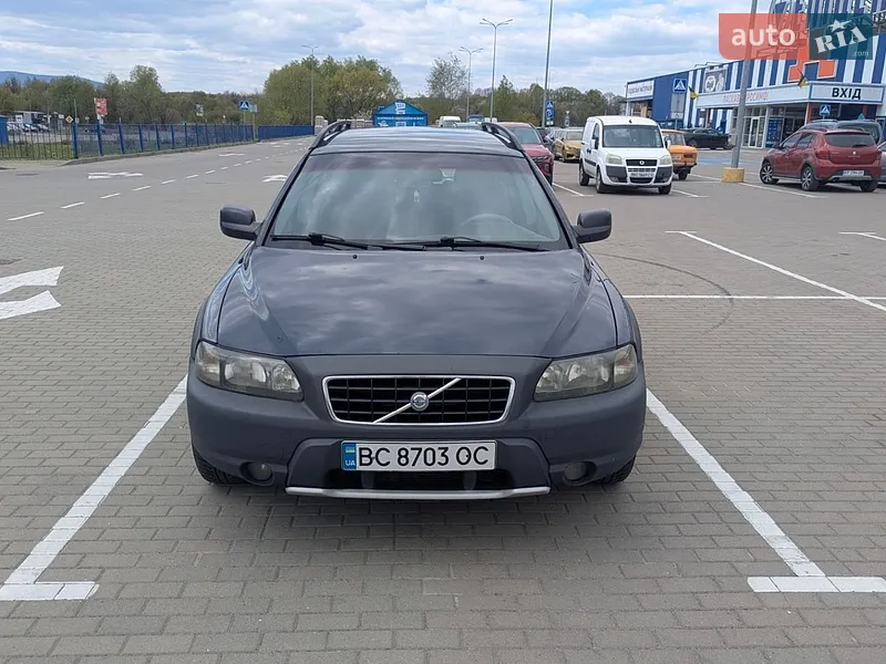 Volvo XC70 2003