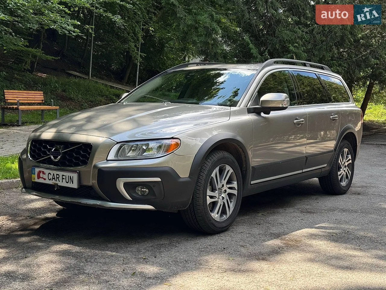 2017 Volkswagen Touareg - мініатюра 25