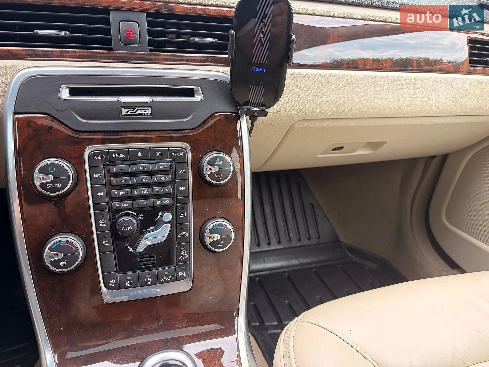 2013 Volvo XC70 - мініатюра 17