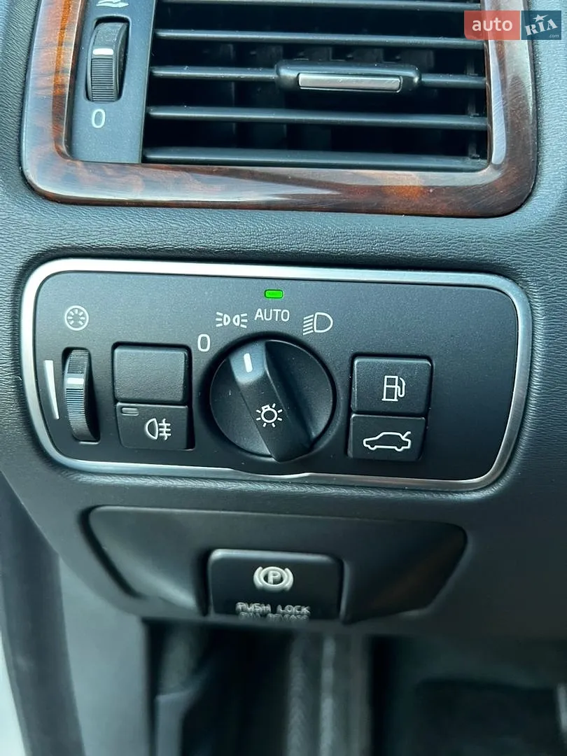 2013 Volvo XC70 - мініатюра 38
