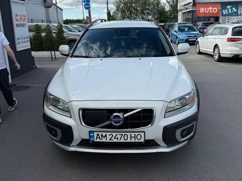 Volvo XC70 2012