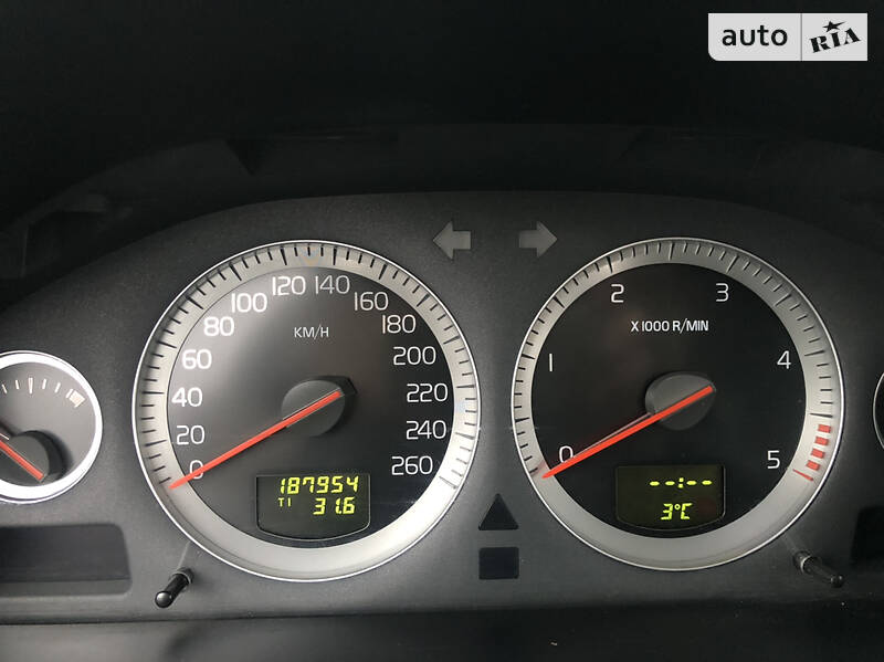 Позашляховик / Кросовер Volvo XC90 2010 в Житомирі фото 23 Позашляховик / Кросовер Volvo XC90 2010 в Житомирі
