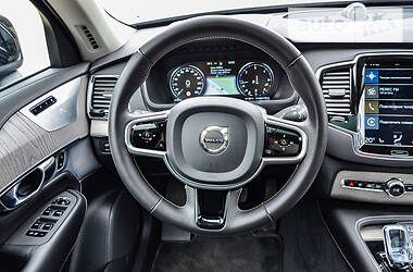 Внедорожник / Кроссовер Volvo XC90 2019 в Херсоне