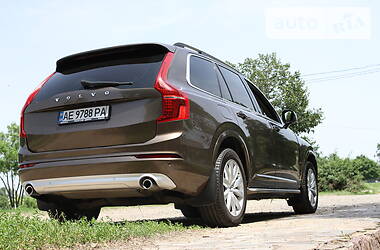 Внедорожник / Кроссовер Volvo XC90 2017 в Днепре