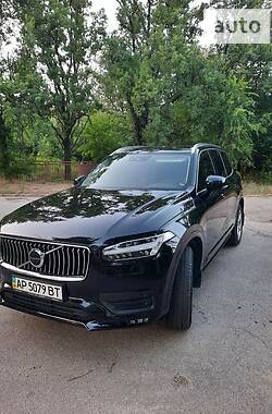 Внедорожник / Кроссовер Volvo XC90 2019 в Запорожье
