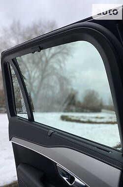 Внедорожник / Кроссовер Volvo XC90 2021 в 