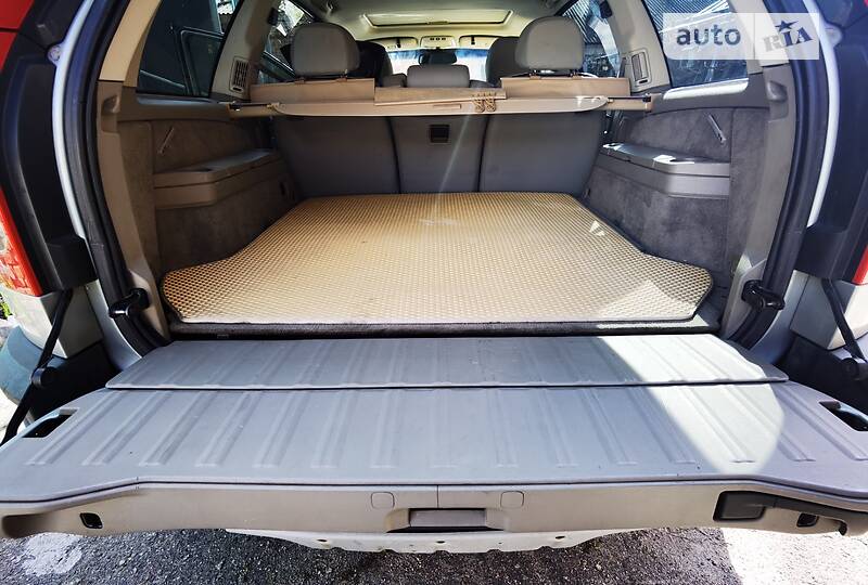 Седан Volvo XC90 2003 в Киеве