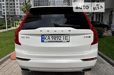 Позашляховик / Кросовер Volvo XC90 2017 в Києві