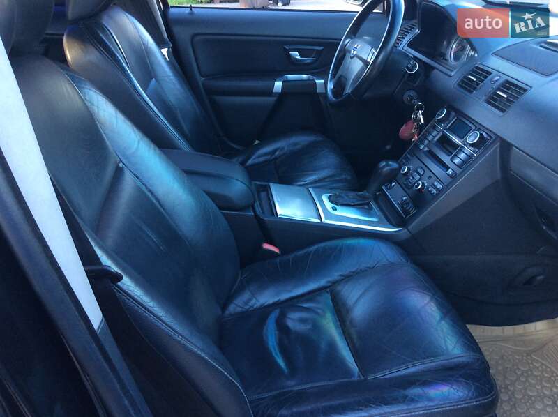 Внедорожник / Кроссовер Volvo XC90 2008 в Днепре фото 19 Внедорожник / Кроссовер Volvo XC90 2008 в Днепре